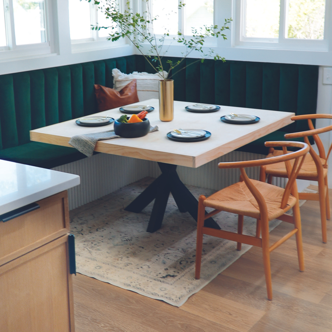 Warm Brushed Oak RKP8215 in kitchen diner from Making Modern episode 5